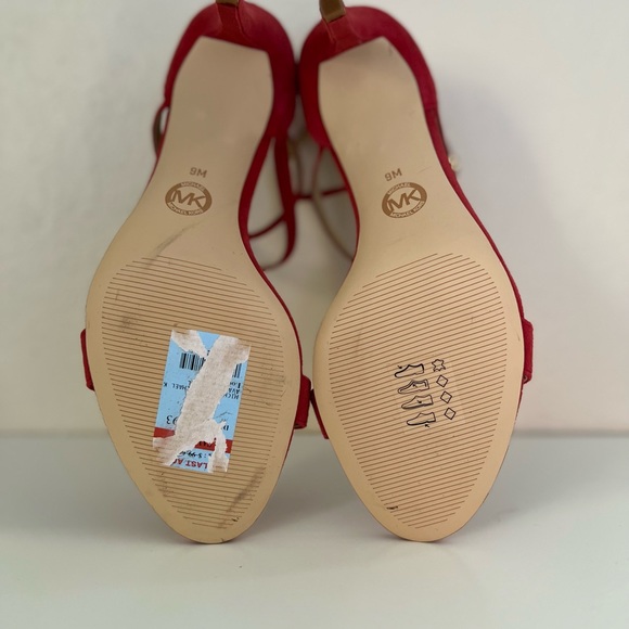 MICHAEL KORS red heels - Picture 4 of 9